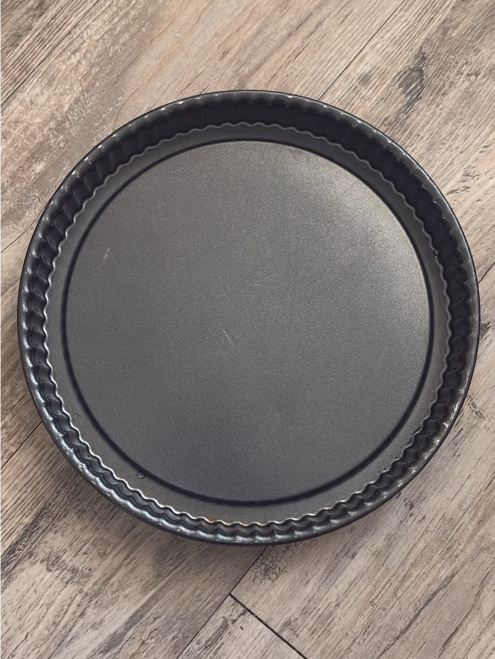 The Pampered Chef Black Nonstick Bakeware Surface